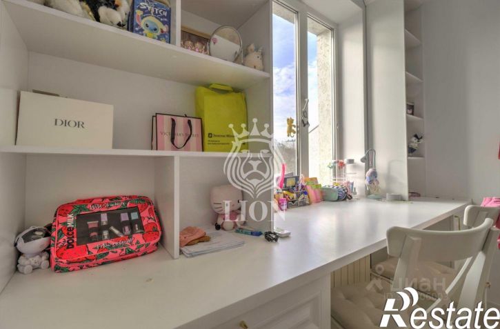3-комн квартира Платановая улица, 1,  д. 1