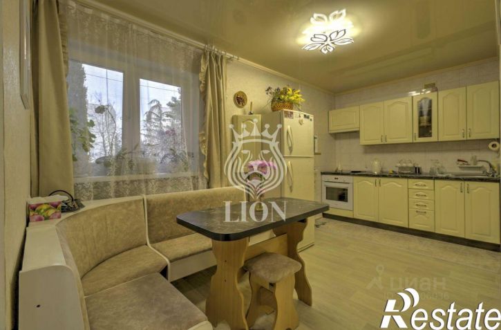 2-комн квартира Октябрьская улица, 34,  д. 34