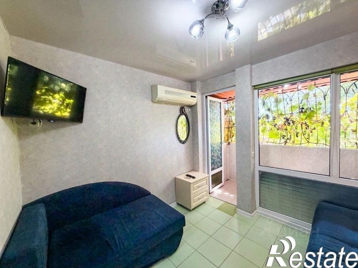 6-комн квартира улица Розы Люксембург, 17,  д. 17