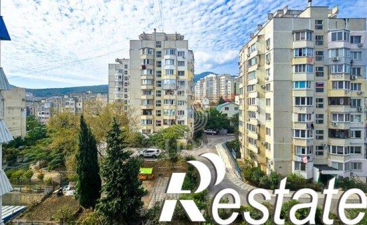 2-комн квартира улица 60 лет СССР, 18,  д. 18
